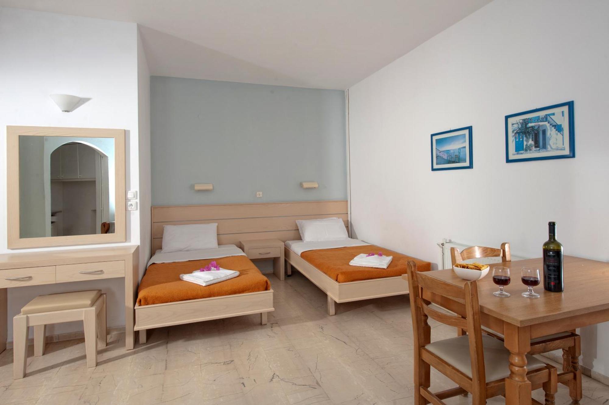 Melissa Apartments, Studios & Suites Malia  Exterior photo