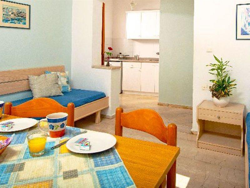 Melissa Apartments, Studios & Suites Malia  Exterior photo