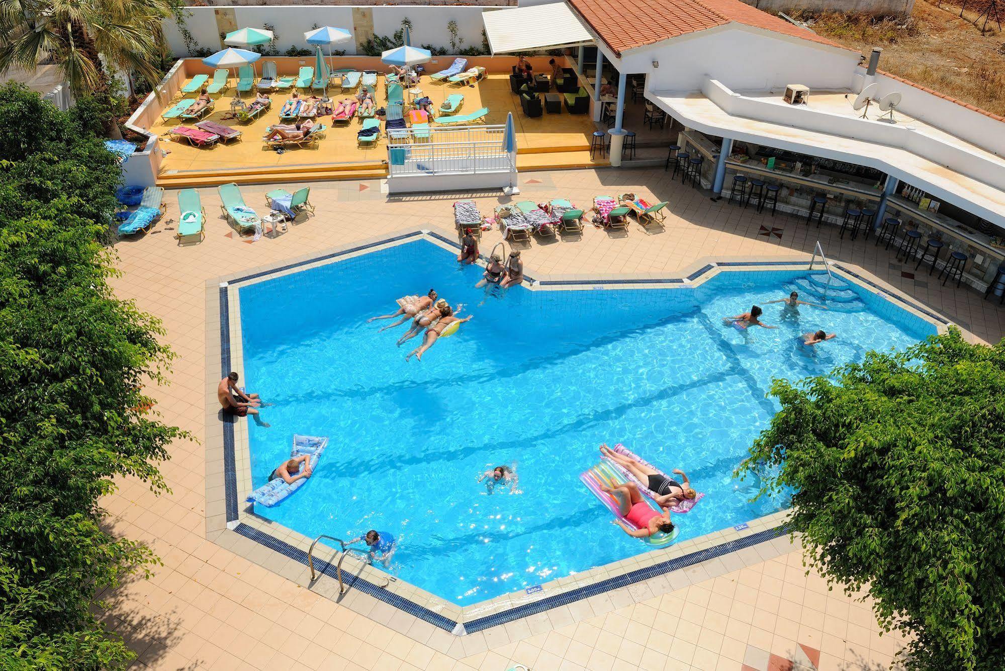 Melissa Apartments, Studios & Suites Malia  Exterior photo